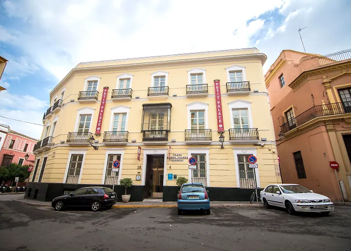 Petit Palace Santa Cruz Siviglia